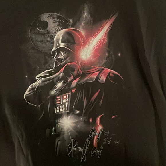 STAR WARS DARTH VADER GRAPHIC TEE - Picture 2 of 4